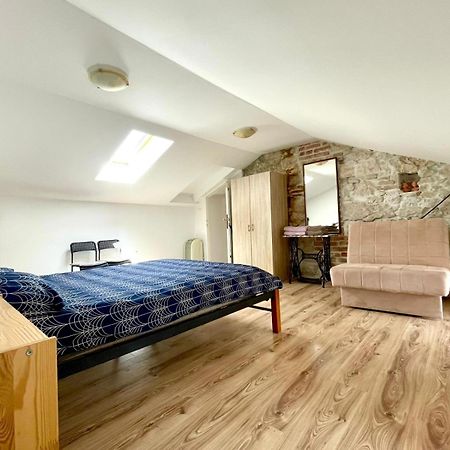 Apartmani Mauro Sa Terasom Crikvenica Exterior photo