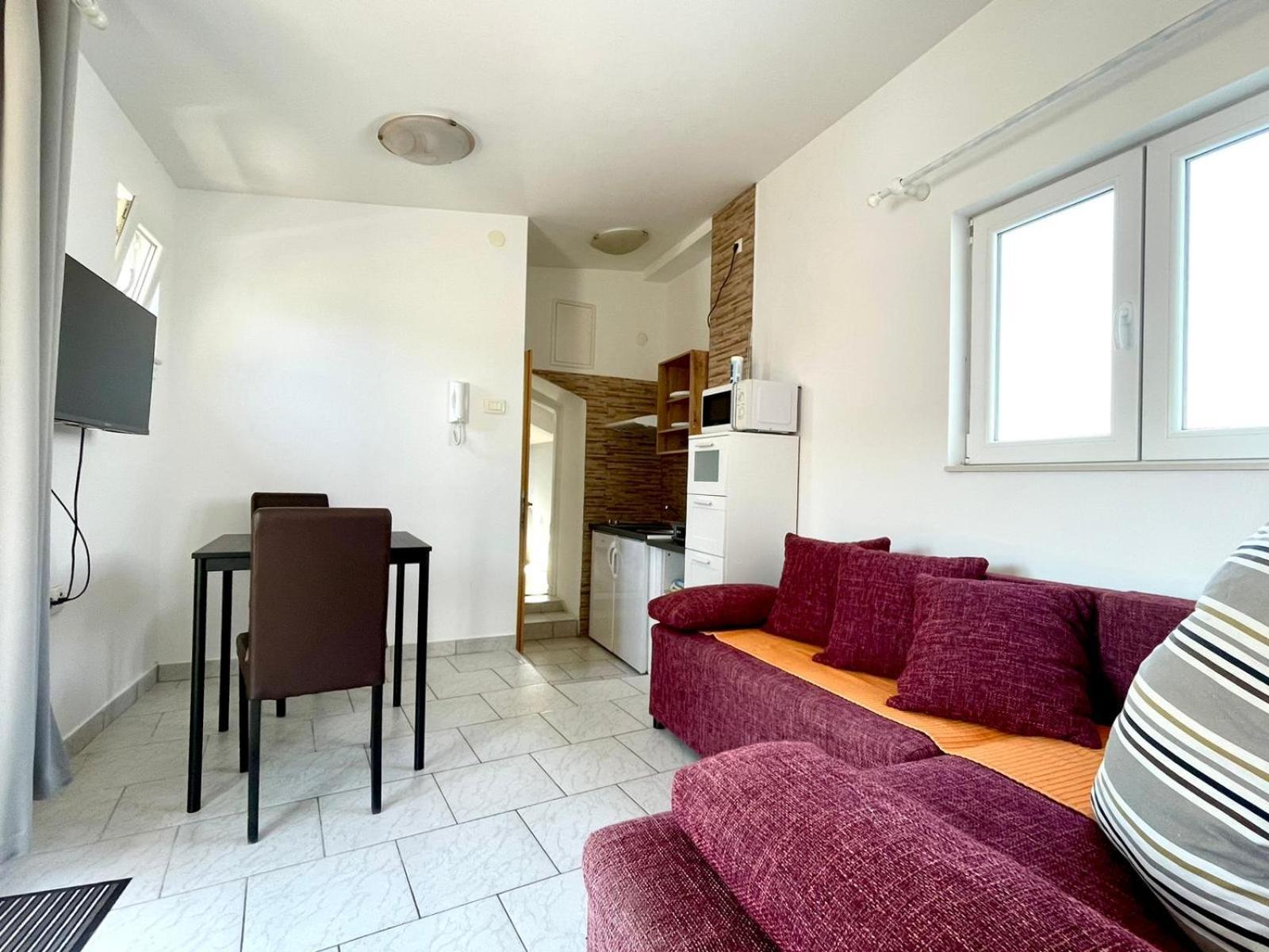 Apartmani Mauro Sa Terasom Crikvenica Exterior photo